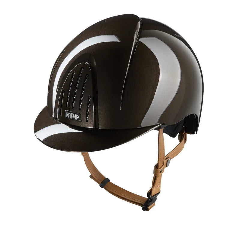 Lightweight equestrian safety helmet for young riders brown