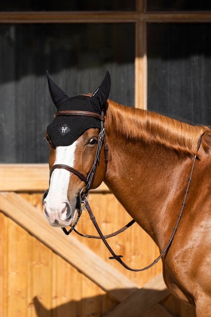 Breathable horse ear bonnet with soft fabric black