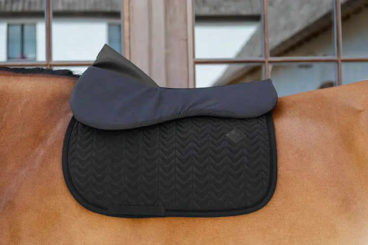 shock absorption horse pad