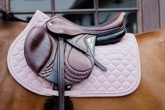 Onion quilting saddle pad