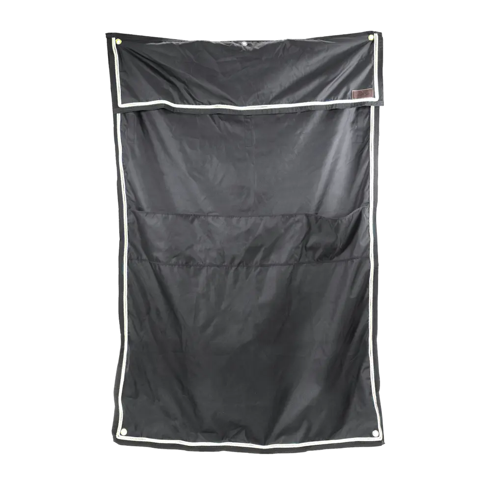 stable curtain with pockets