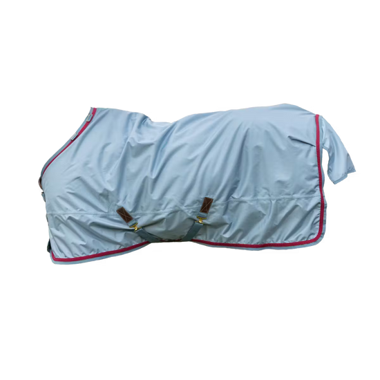 heavy-duty outdoor horse rug with seamless back and breathable design