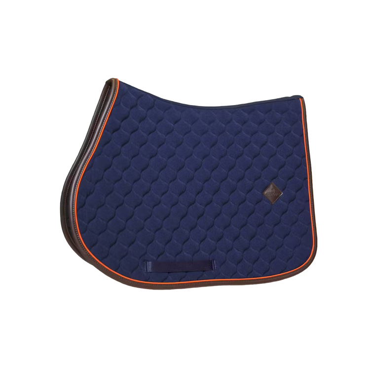 Breathable saddle pad with modern design