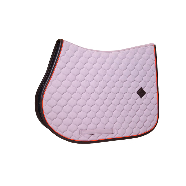 Close-up of onion quilting and neon piping