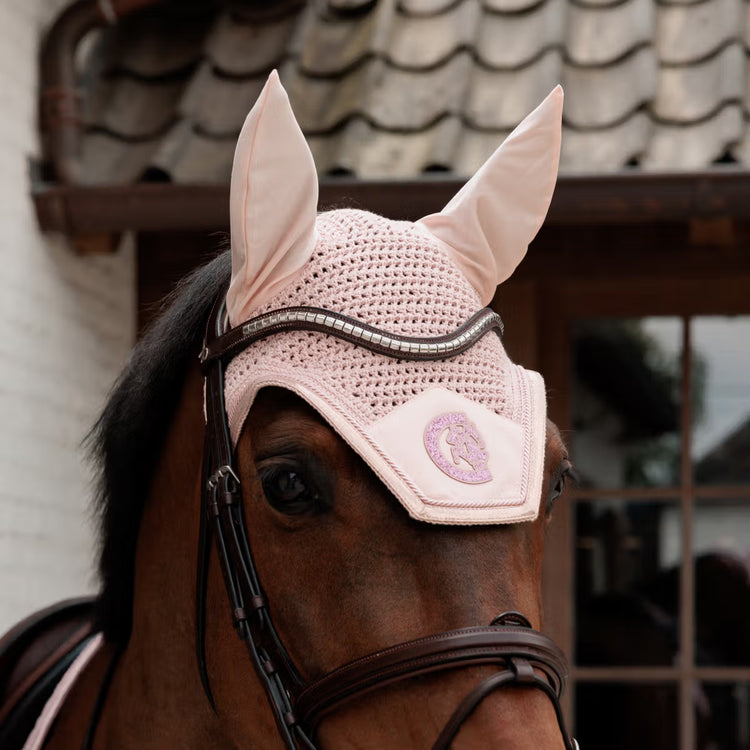 soundless fly veil for horses needing noise reduction and focus old rose