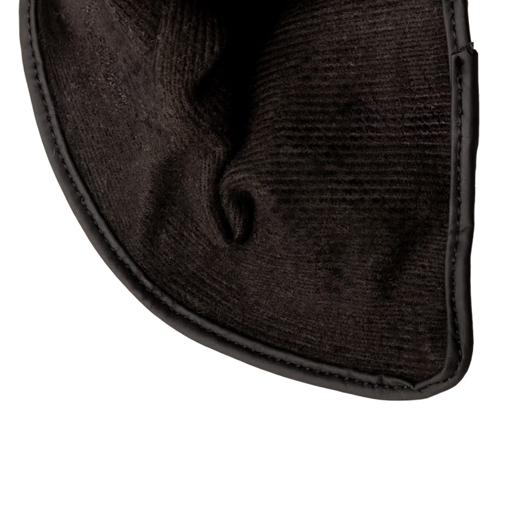 Rider wearing Kentucky winter riding gloves