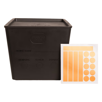 Horse feeding box with snap lid