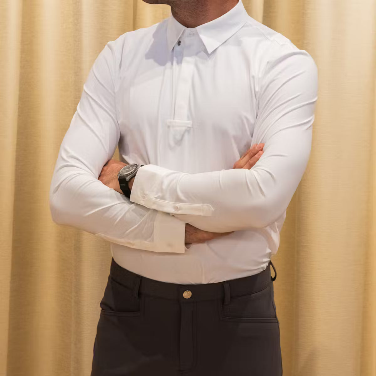 Long sleeve show shirt for horse riding