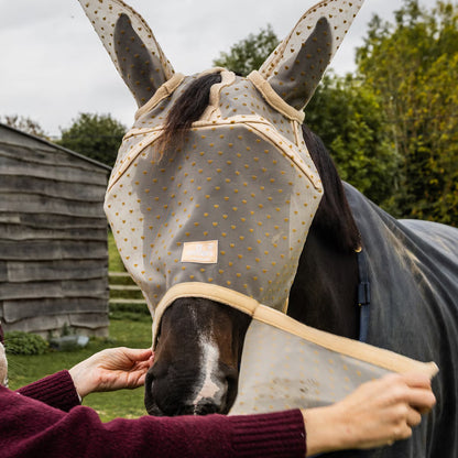 Kentucky Fly Mask Heart with ears and nose protection beige