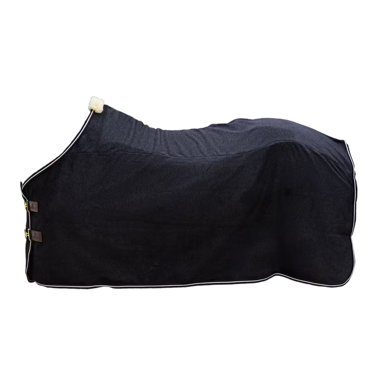 Warm fleece rug for horses after training black