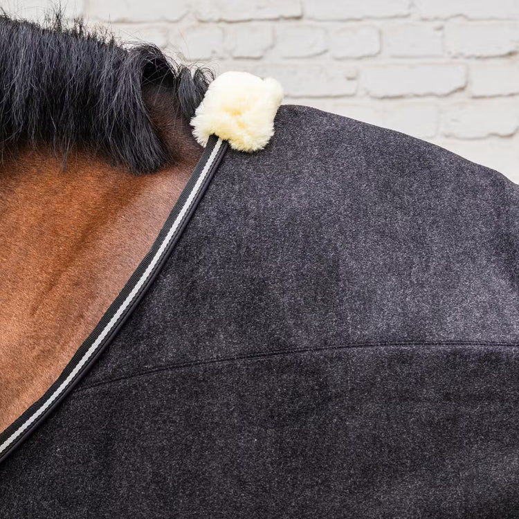 Kentucky melange fleece horse rug for drying