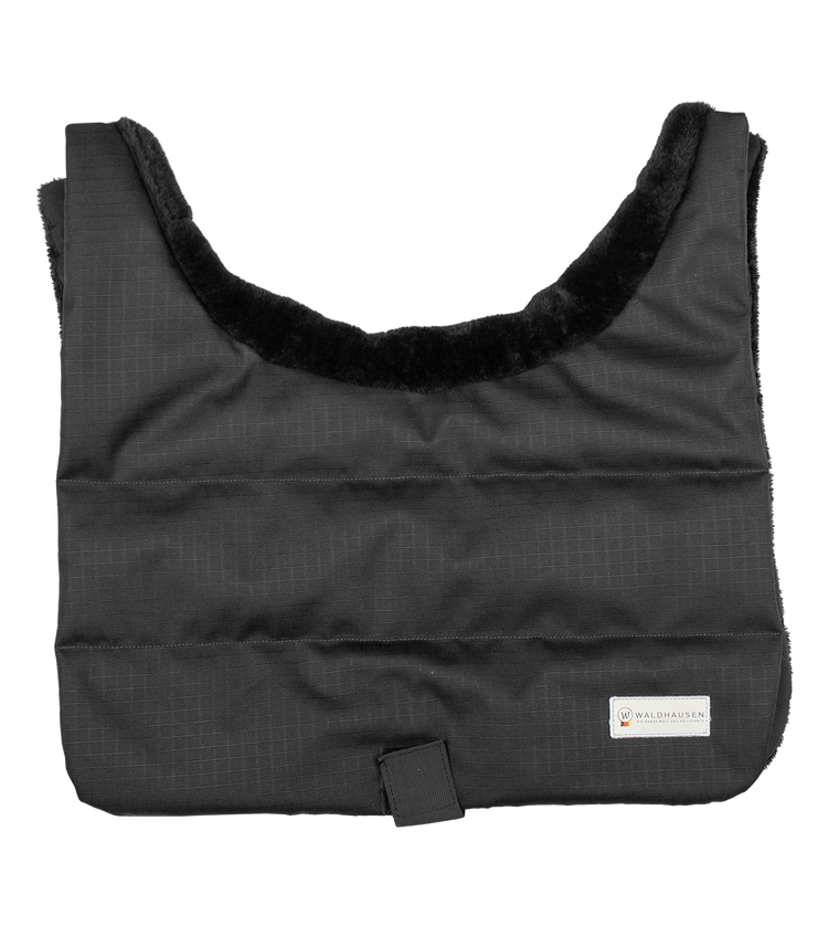 High-quality chest protector for all horse sizes