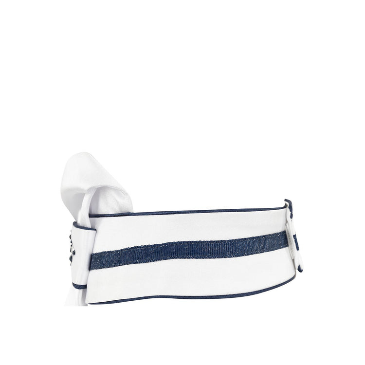 white stock tie for riding