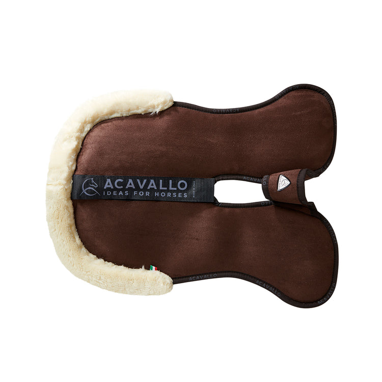 Adjustable brown pad for horses 