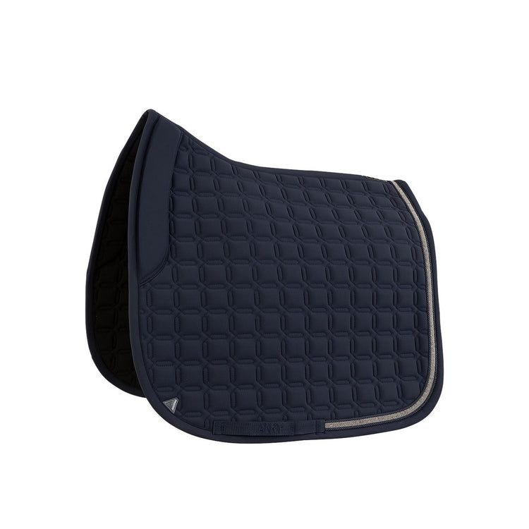 lightweight saddle pad for training