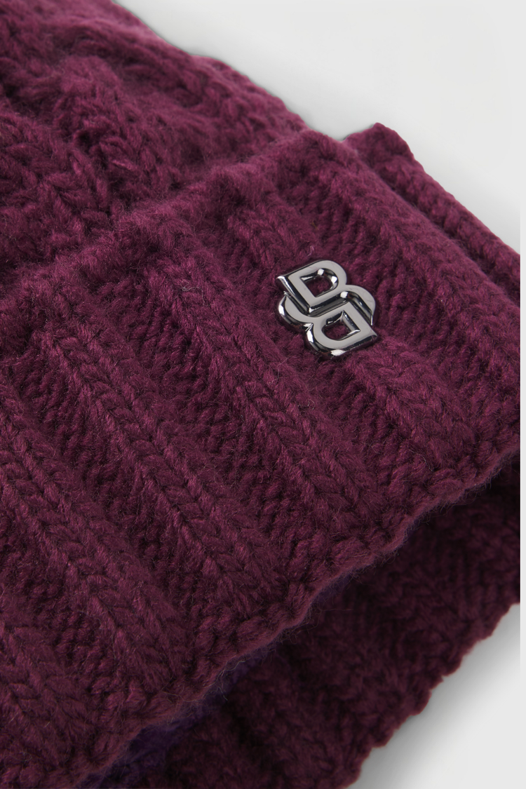 BOSS Equestrian close up Bella beanie purple