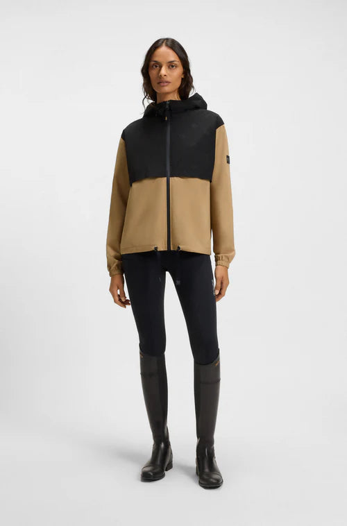 Best short rain jacket for equestrians