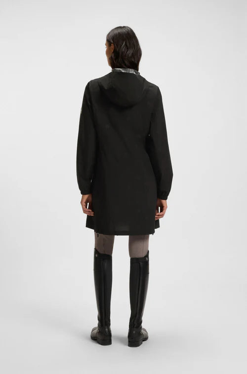 Best ladies equestrian rain jacket for competitions