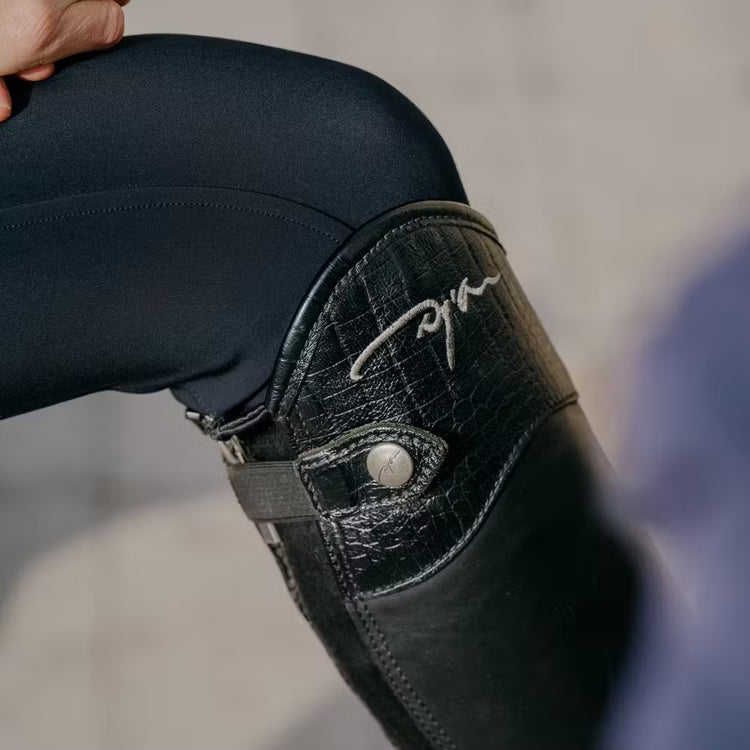 riding  boots