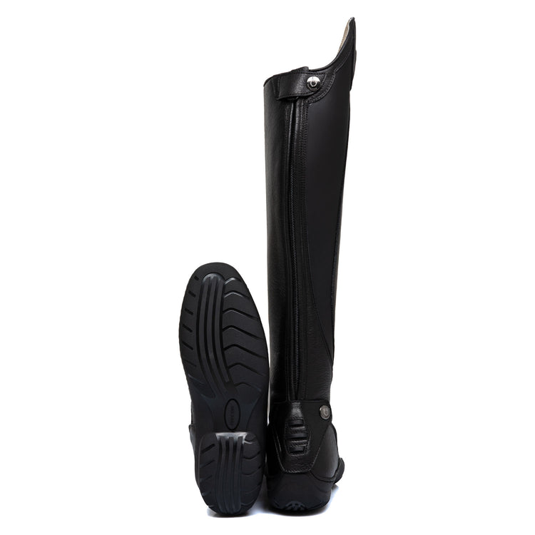 Tall riding boots with comfortable foot