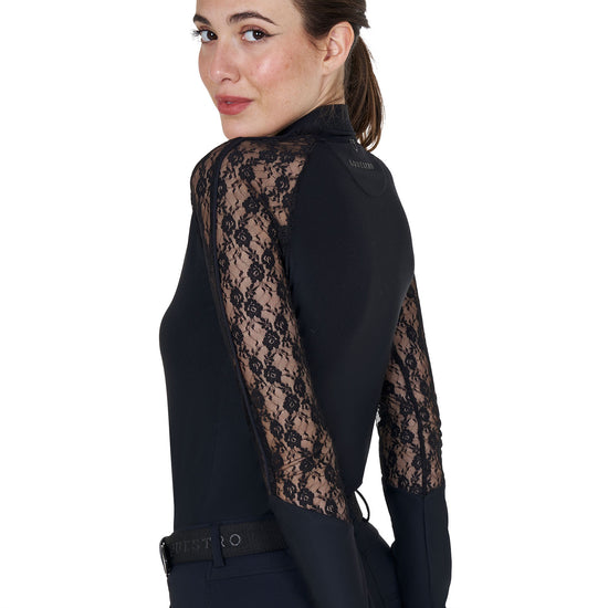 elegant women’s long sleeve equestrian training shirt with lace sleeves
