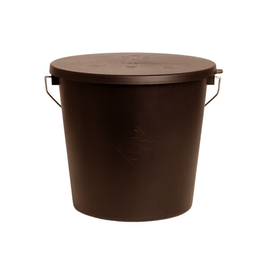 Grooming Deluxe
Bucket with Lid Brown
