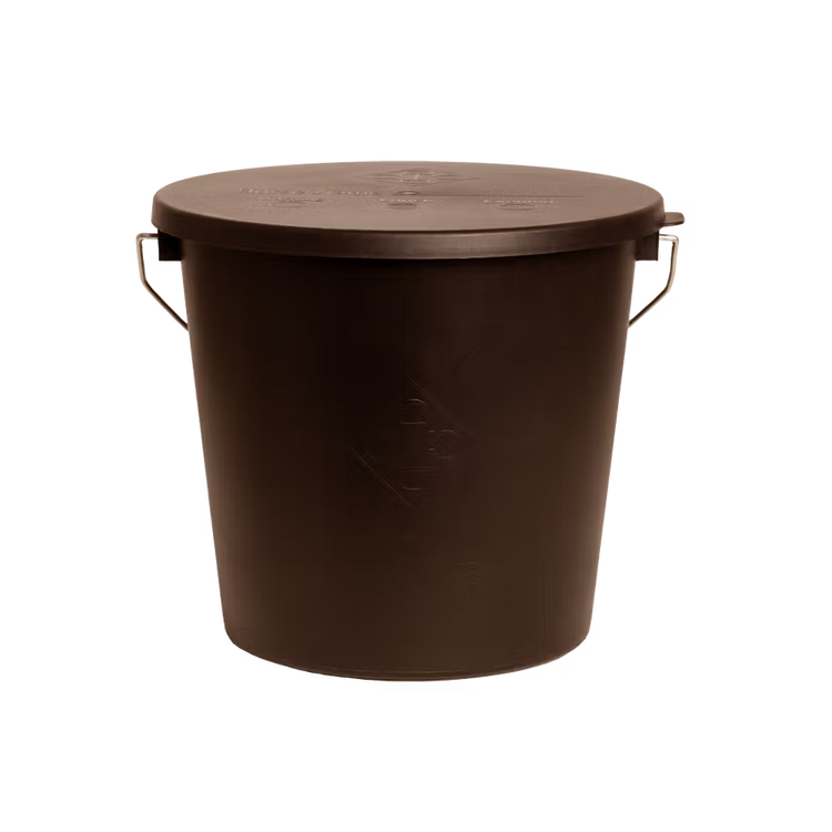 Grooming Deluxe
Bucket with Lid Brown