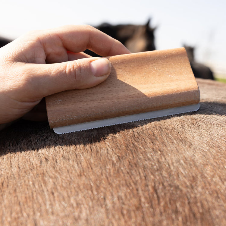 Kentucky Horsewear Shedding brush
