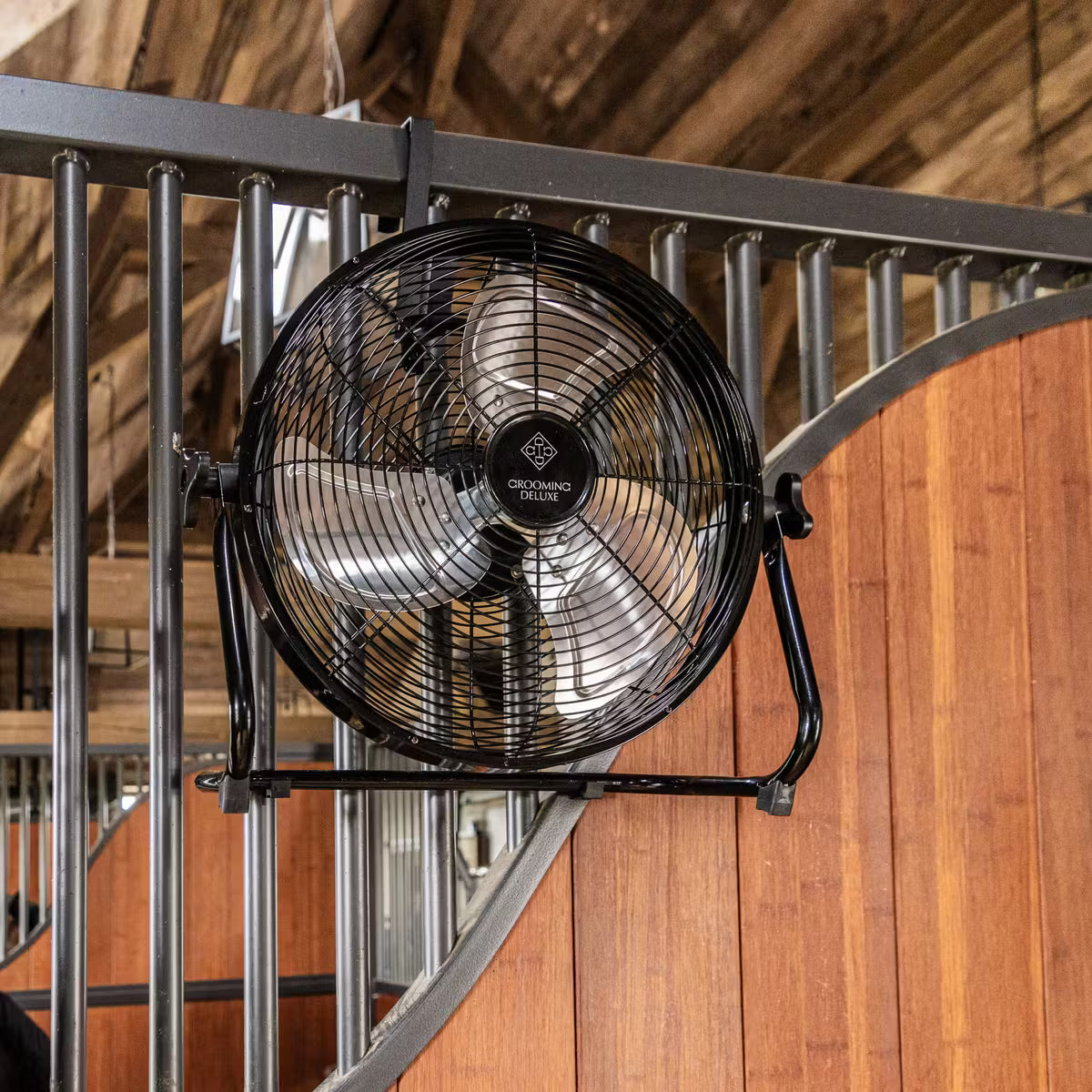 Kentucky Wireless Fan with Battery equestrian fan