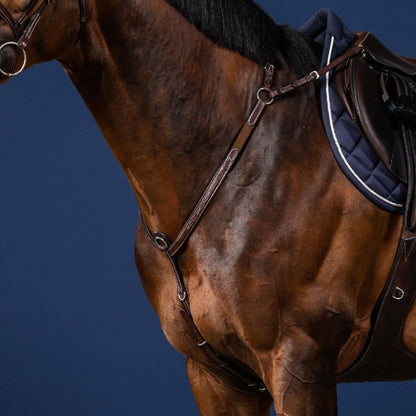 3 point leather breastplate with elastic insert in brown