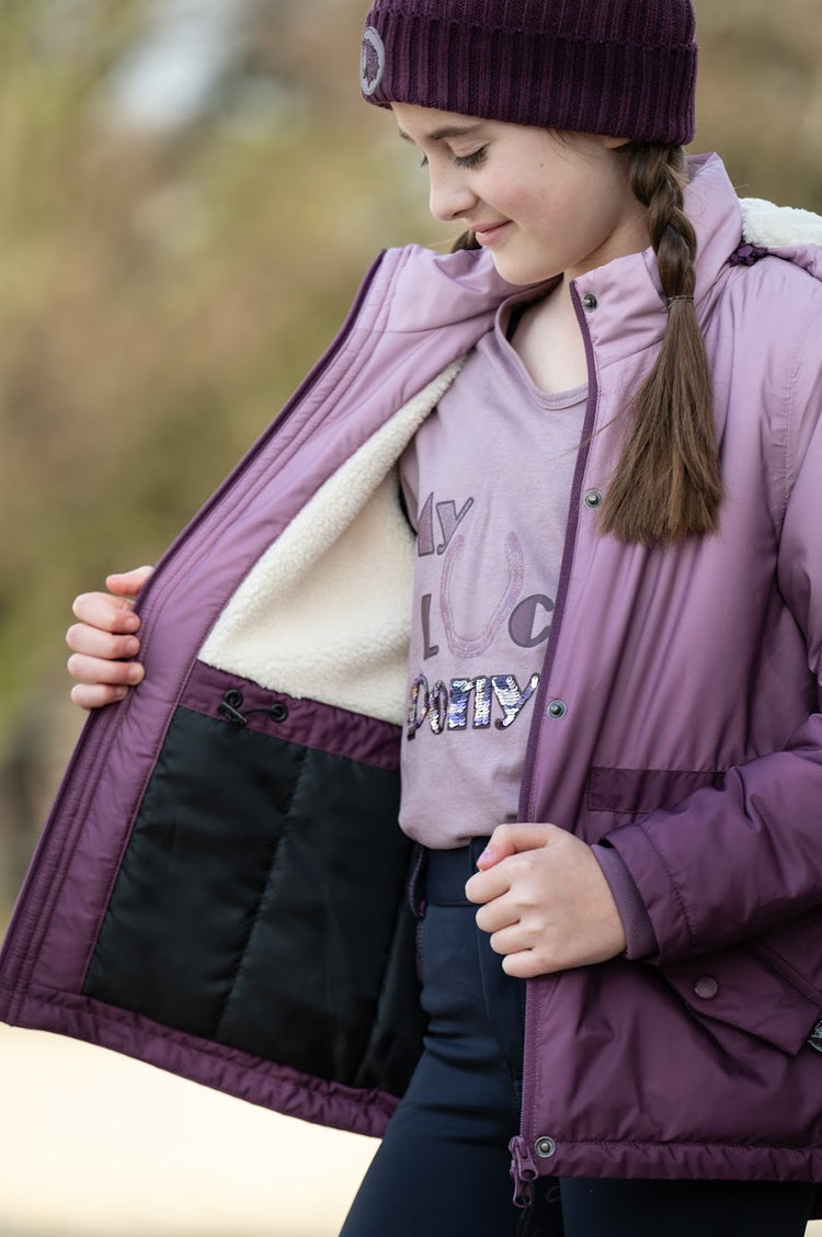 Warm stable jacket for girls