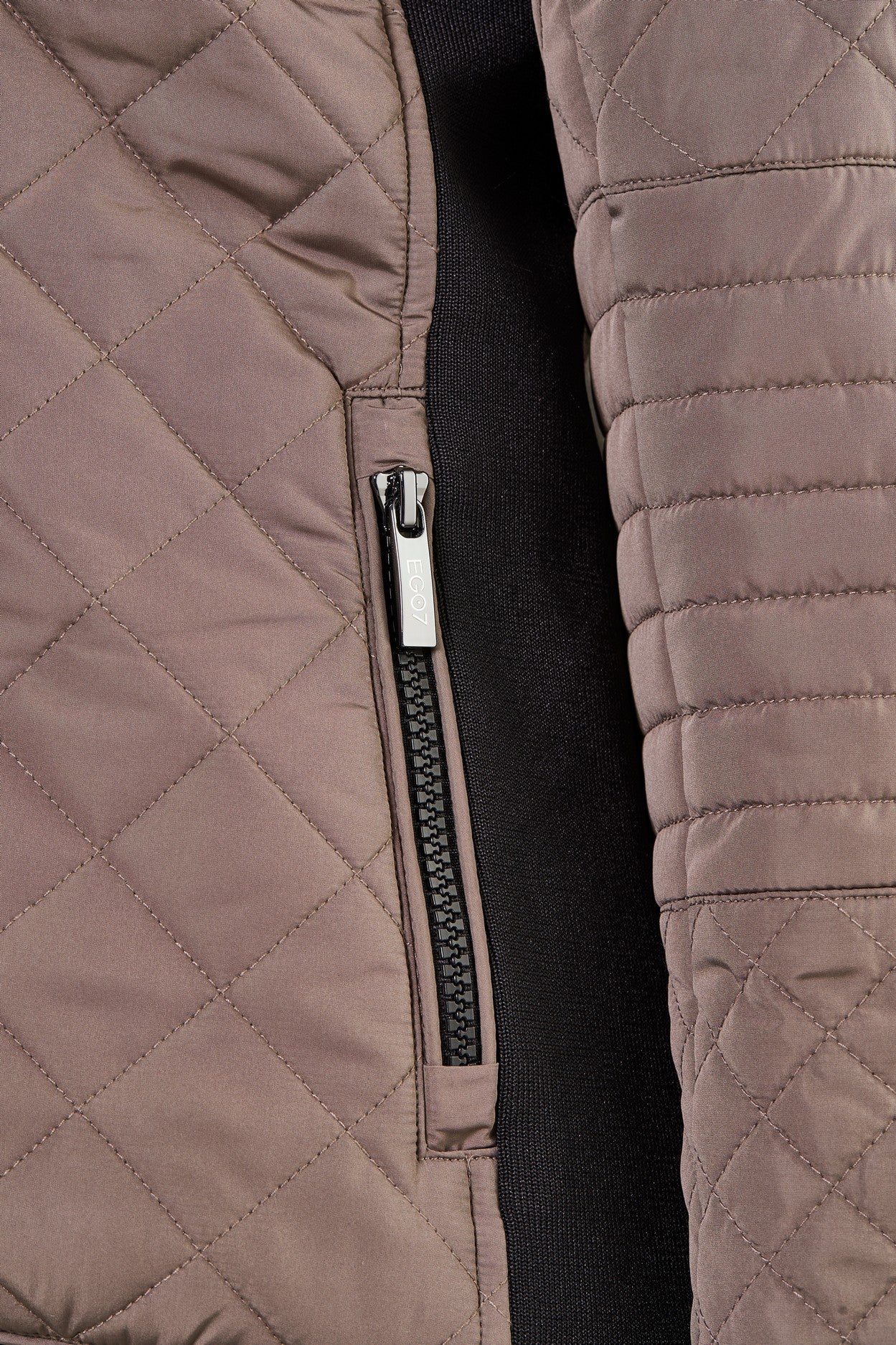 Ladies quilted equestrian jacket