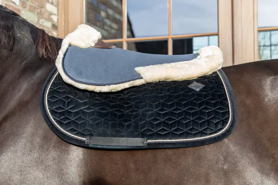Kentucky Horsewear
Sheepskin Half Pad Absorb