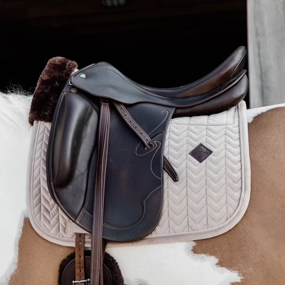 Kentucky Horsewear
Skin Friendly Saddle Pad Velvet Dressage