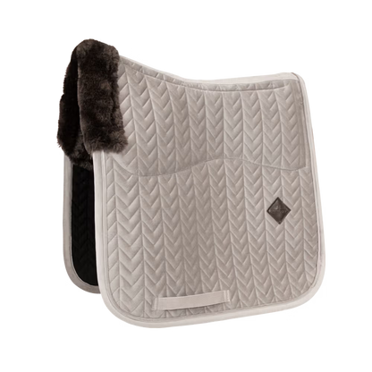 Kentucky Horsewear
Skin Friendly Saddle Pad Velvet Dressage Beige