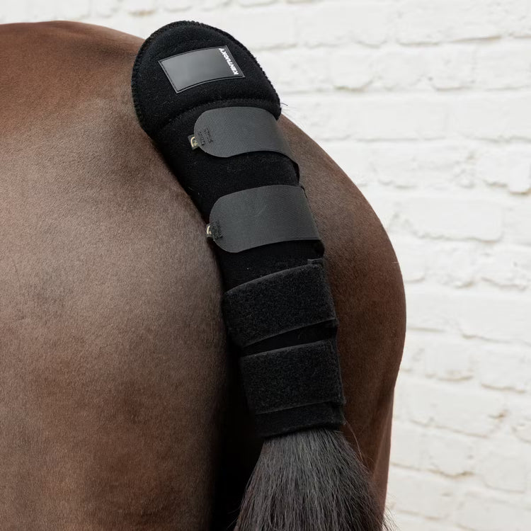 Tail  Bag horses