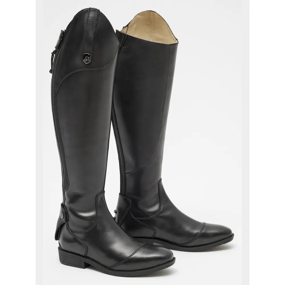Leather tall boots without laces black