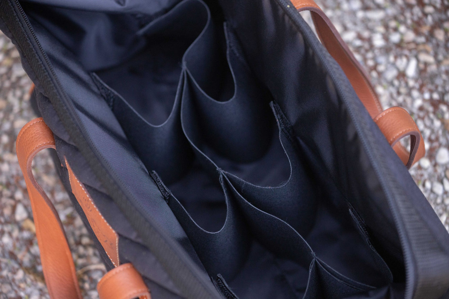 Stable organiser bag