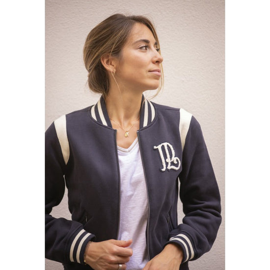 College-style sweatshirt for horse riders with a fresh sporty look.