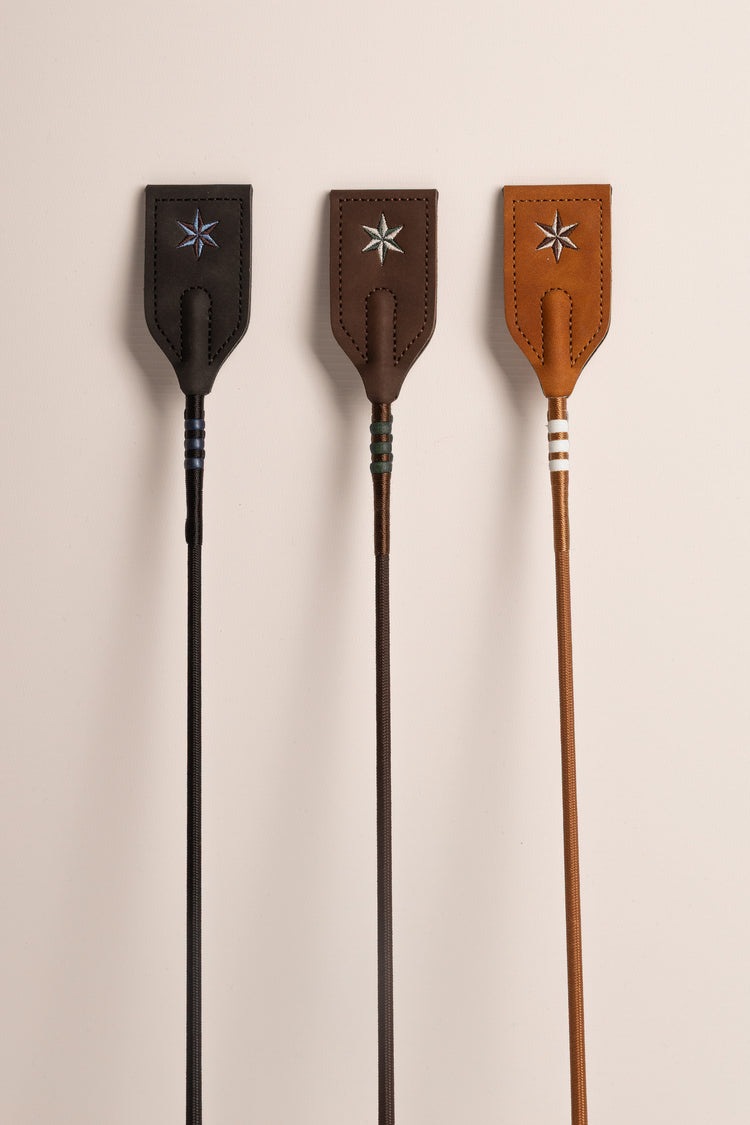 Elegant jumping whip with a comfortable grip for refined riding aids
