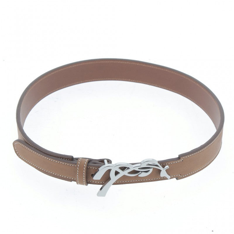 Equestrian leather belt for riding and casual wear.