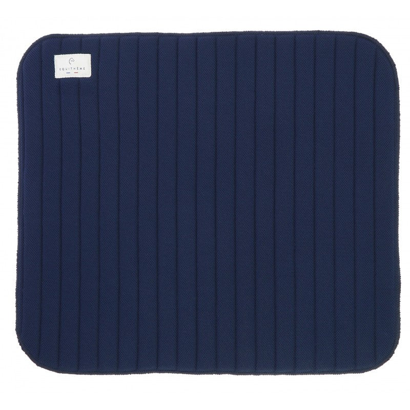 Mesh outer horse bandage liner