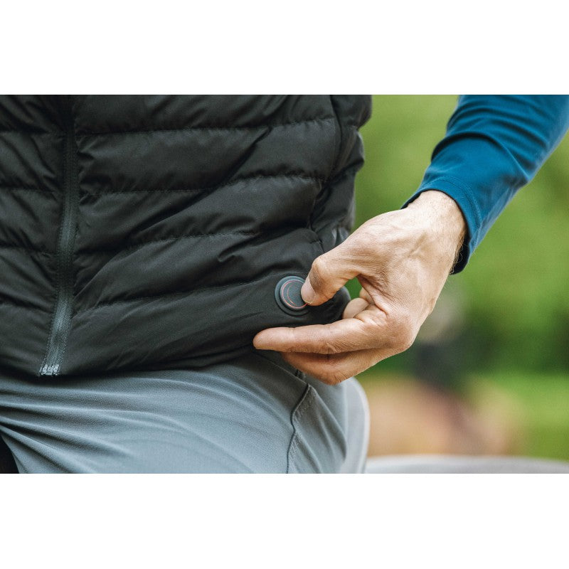 Water-repellent riding gilet with adjustable warmth