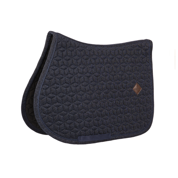 Full sparkling horse saddle pad with an elegant eye-catching finish