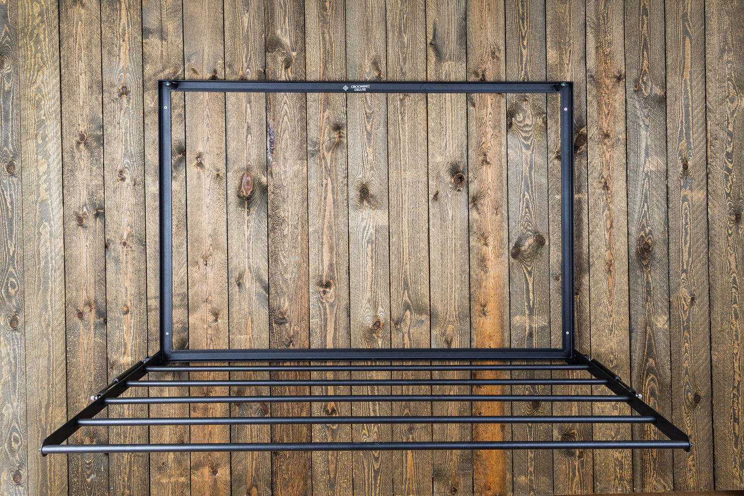Grooming Deluxe foldable rug rack for stable organization