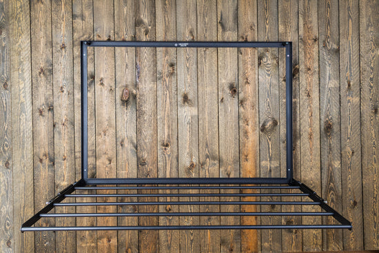 Grooming Deluxe foldable rug rack for stable organization