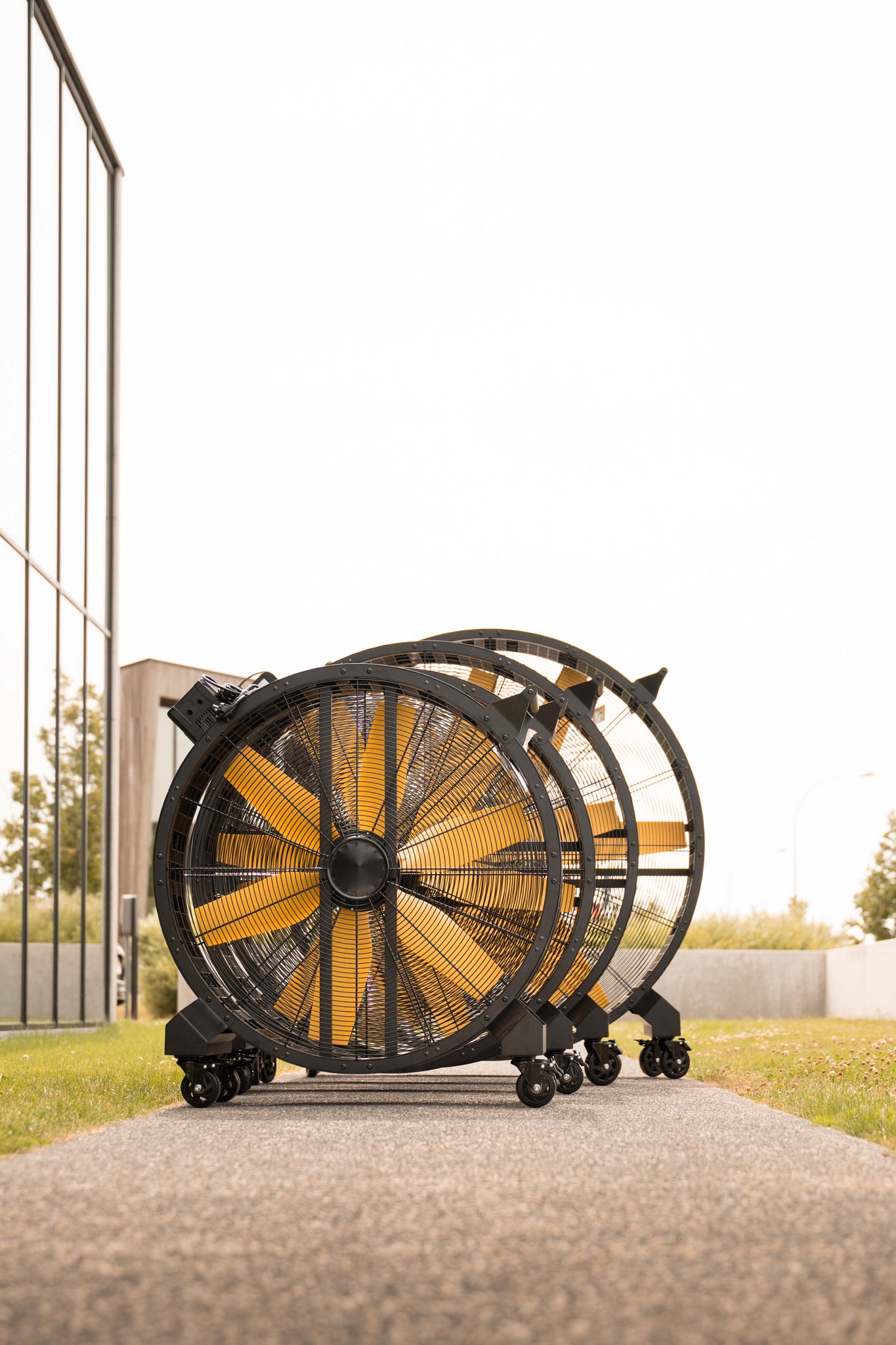 Grooming Deluxe industrial floor fan with robust metal construction