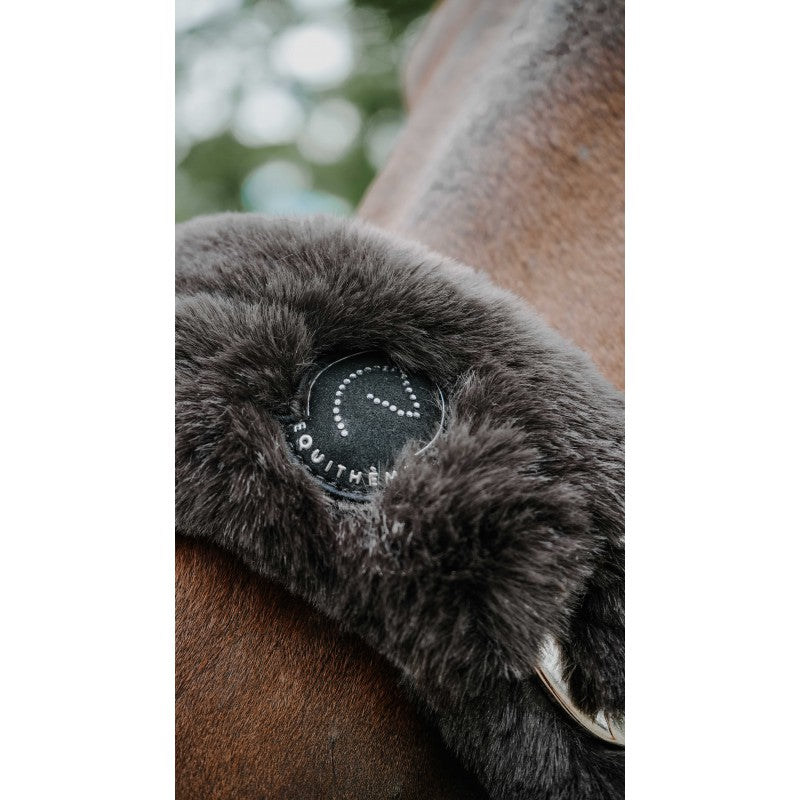 Soft padded horse halter with cozy plush lining