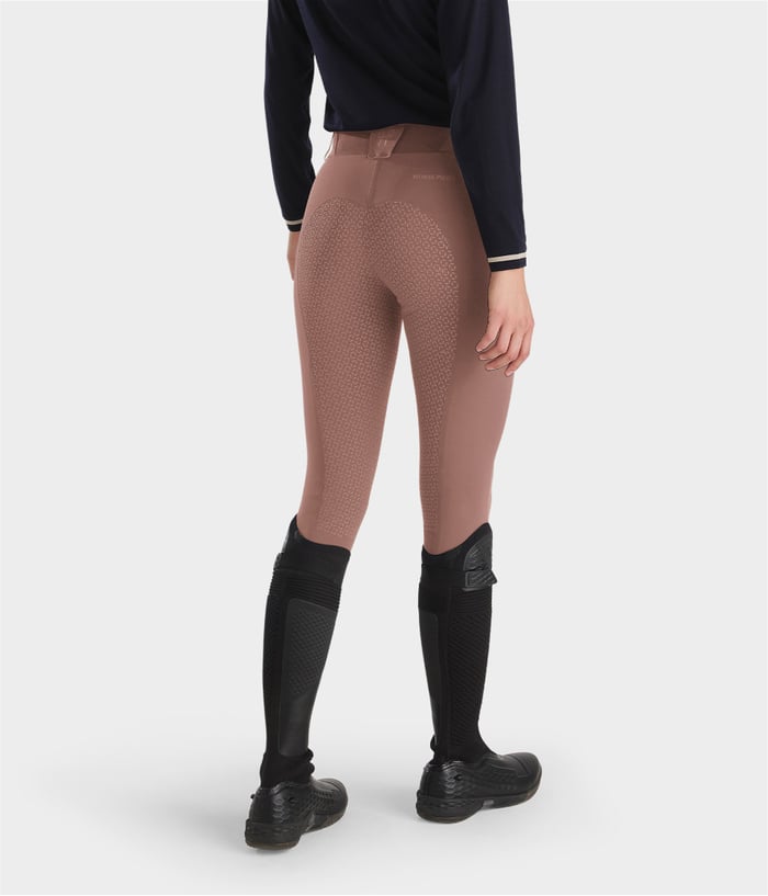 Breathable equestrian pants for female riders brown