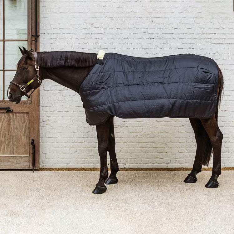 Horse turnout rug liner designed for comfortable winter layering.